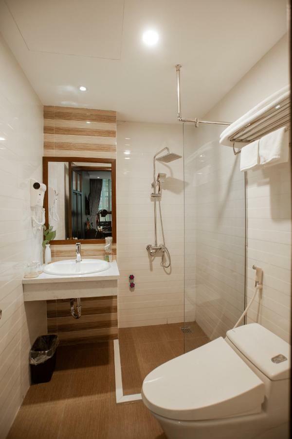 Adeline Hotel Hanoï Extérieur photo